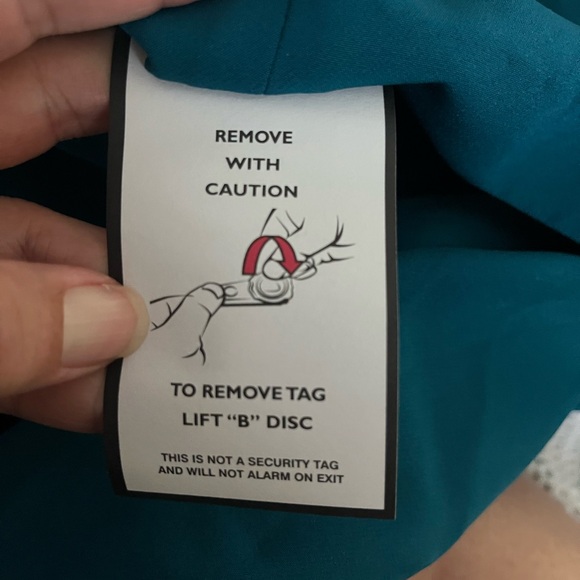 NWT Eliza J Blue Formal Cascading Ruffle Gown With Front Slit Size 12 - Picture 7 of 8